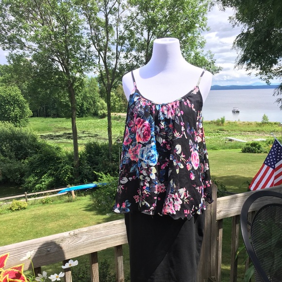 Express Summer Cami - Picture 2 of 5